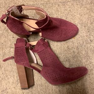 CROWN & IVY Eyelet/Perforated Leather Bootie